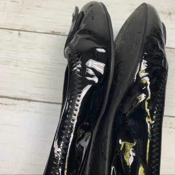 Tory Burch Reva Logo Black Patent Ballet Flats - Picture 11 of 16